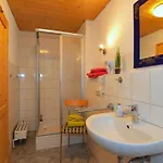 Stuetzel Apartment Oberellen